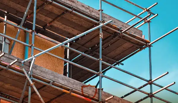 پیش‌بینی قیمت بست داربست در ۶ ماه آینده